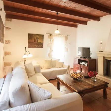 Holiday home Traditional Elegant Cretan Stone For Families *
