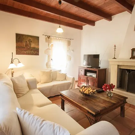 Holiday home Traditional Elegant Cretan Stone For Families