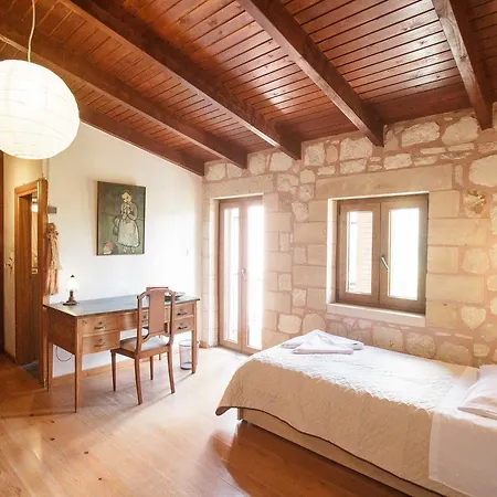 Traditional Elegant Cretan Stone For Families * Chania (Crete)