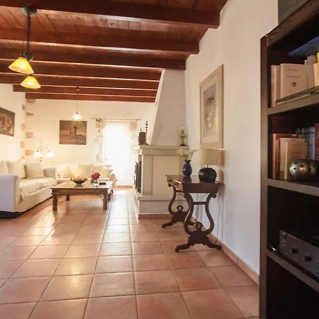 Holiday home Traditional Elegant Cretan Stone For Families Chania (Crete)
