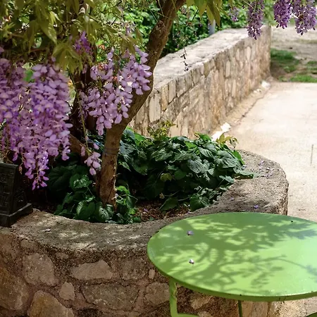 Traditional Elegant Cretan Stone For Families *