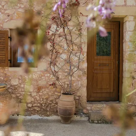 Traditional Elegant Cretan Stone For Families Holiday home Chania (Crete)